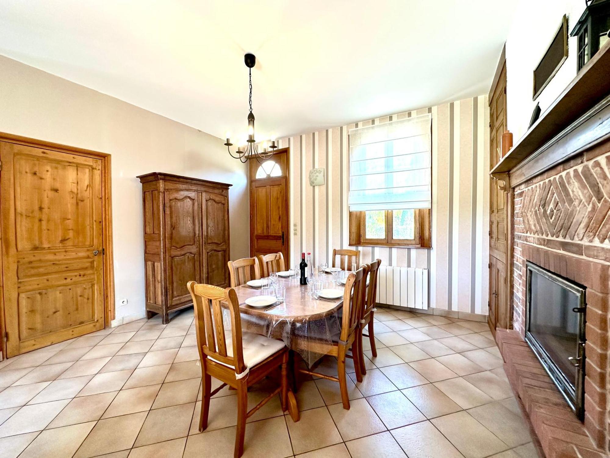 Le Gîte d'en Bas Quesnoy-le-Montant Luaran gambar