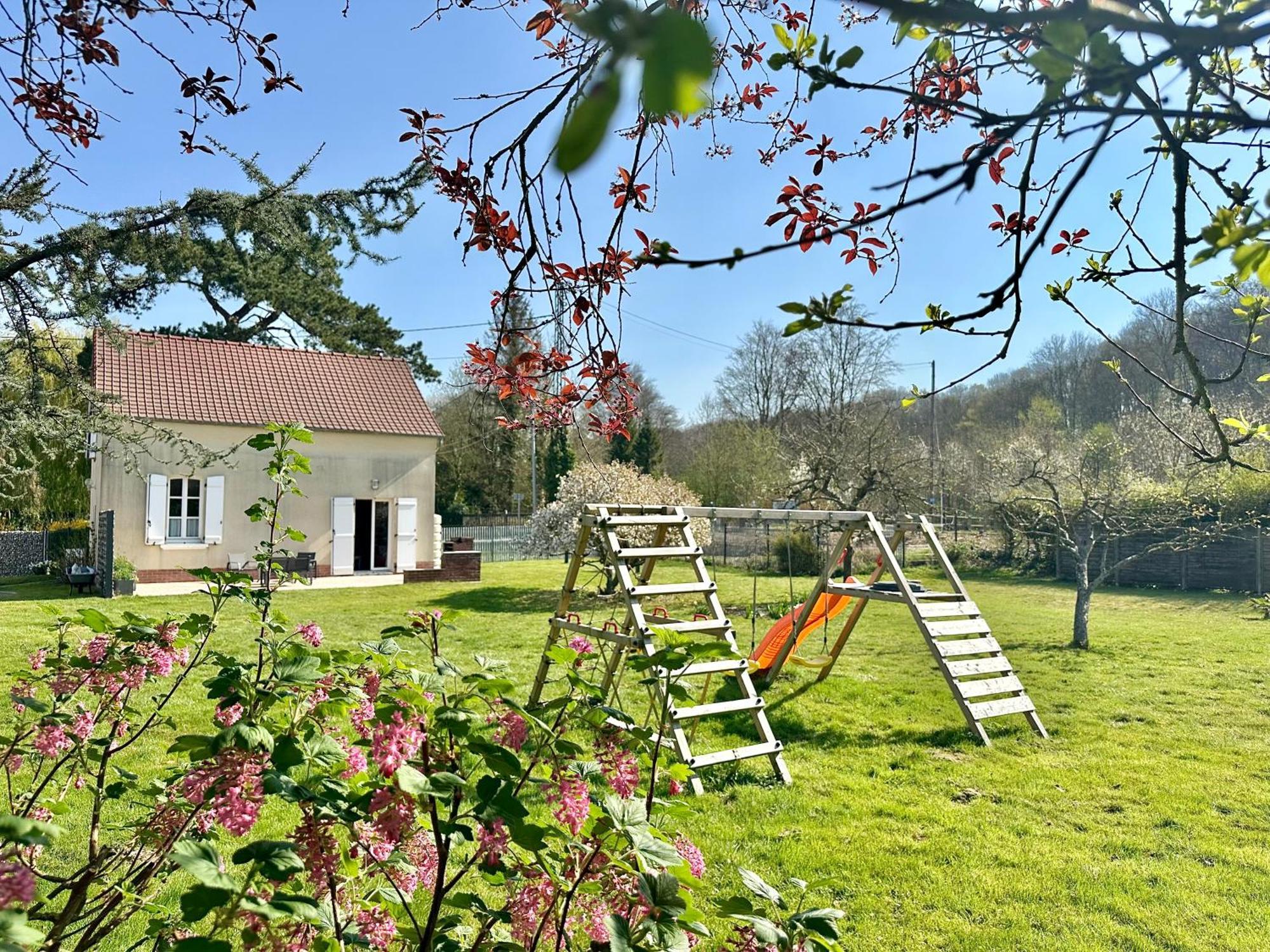 Le Gîte d'en Bas Quesnoy-le-Montant Luaran gambar