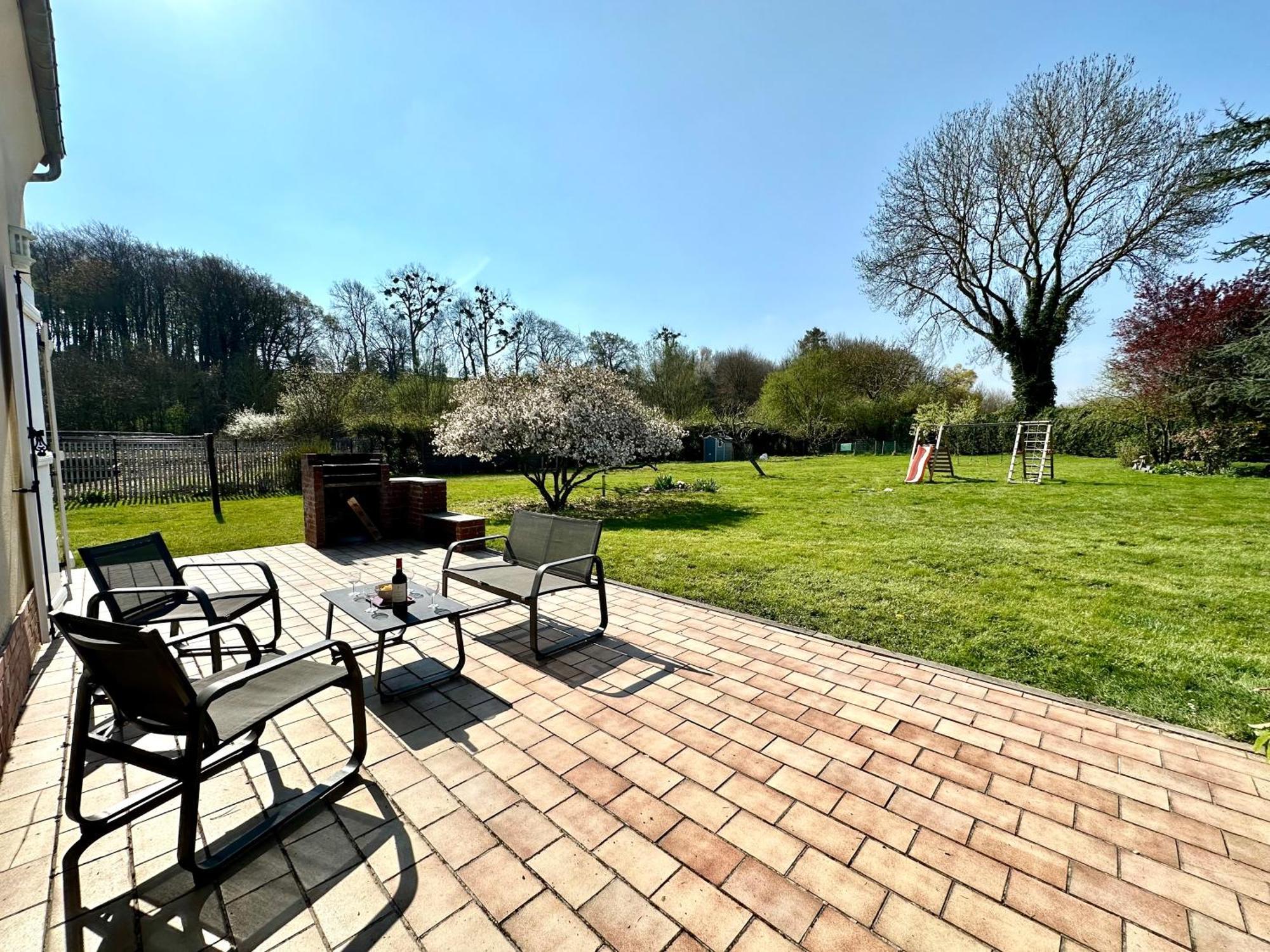 Le Gîte d'en Bas Quesnoy-le-Montant Luaran gambar